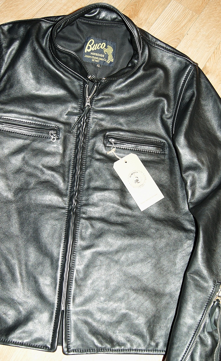 Aero Buco Board Racer Black Vicenza Horsehide front.jpg