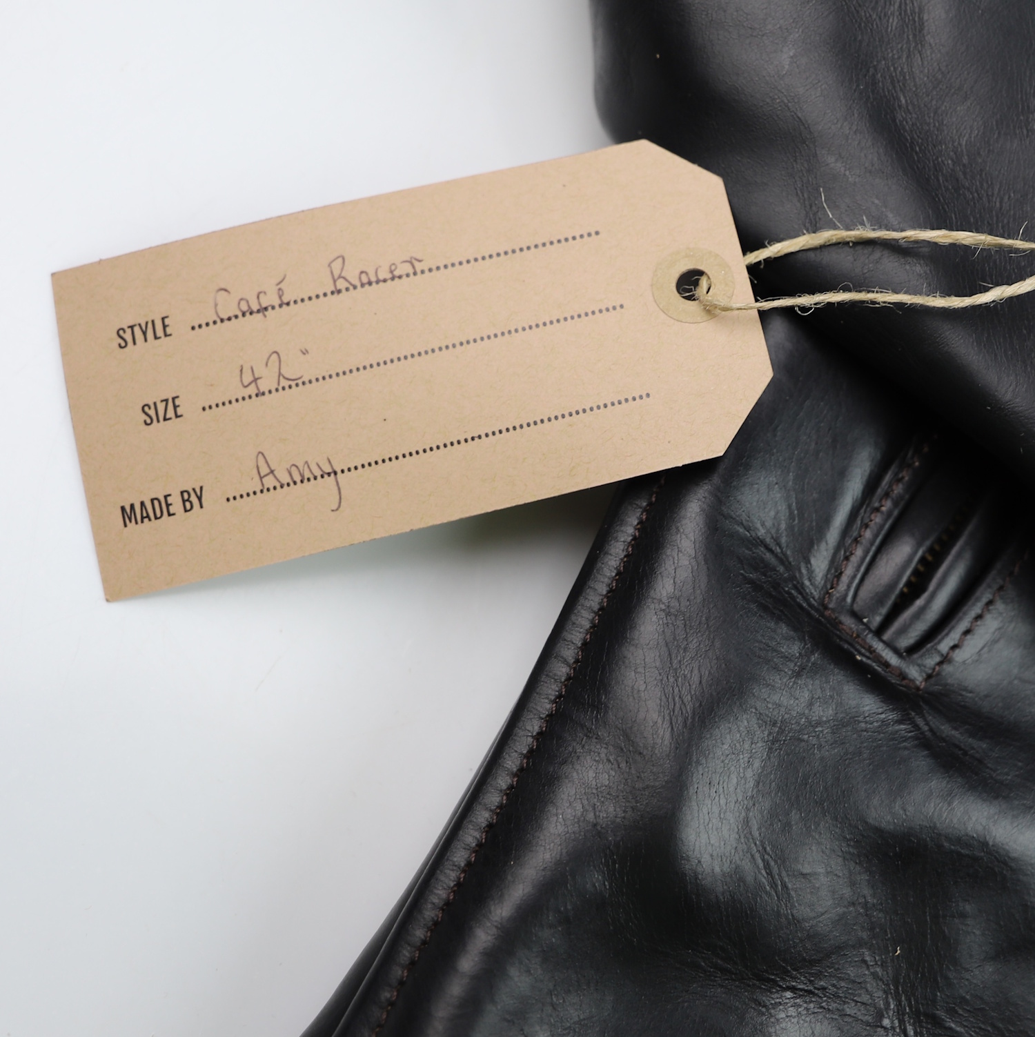 Aero Cafe Racer Black CXL Steerhide D4C name tag IG square.jpg