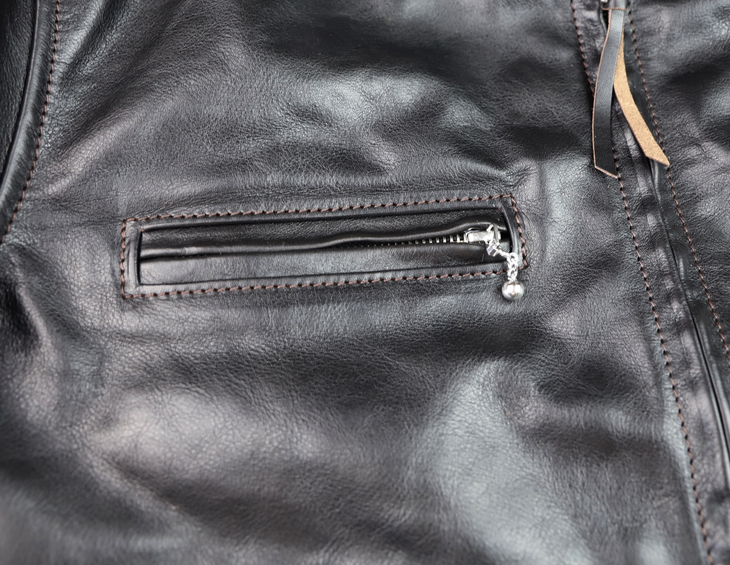 Aero Cafe Racer Blackened Brown Vicenza Horsehide DE6G chest pocket.jpg