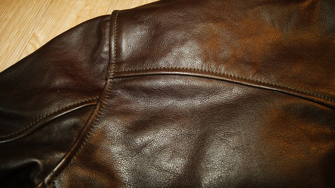 Aero Cafe' Racer Seal Vicenza Horsehide shoulder grain.jpg