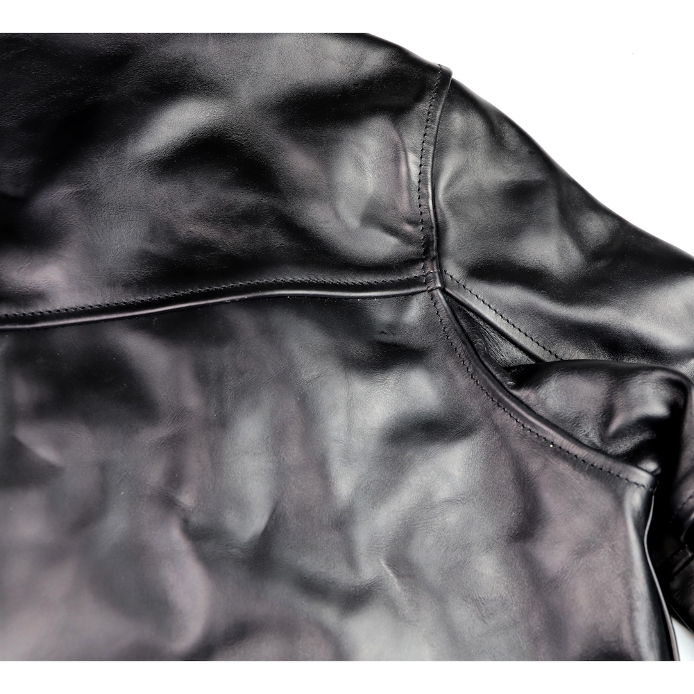 Aero Cheyenne Black CXL FQHH upper back.jpg