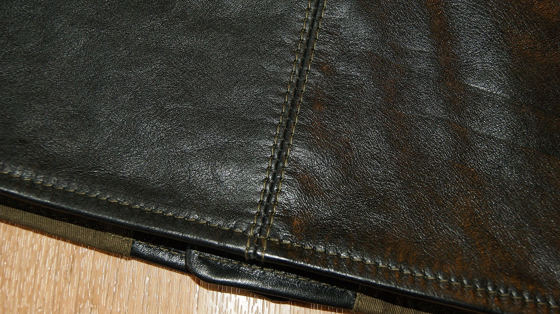 Aero Cheyenne Black Vicenza Horsehide back detail.jpg