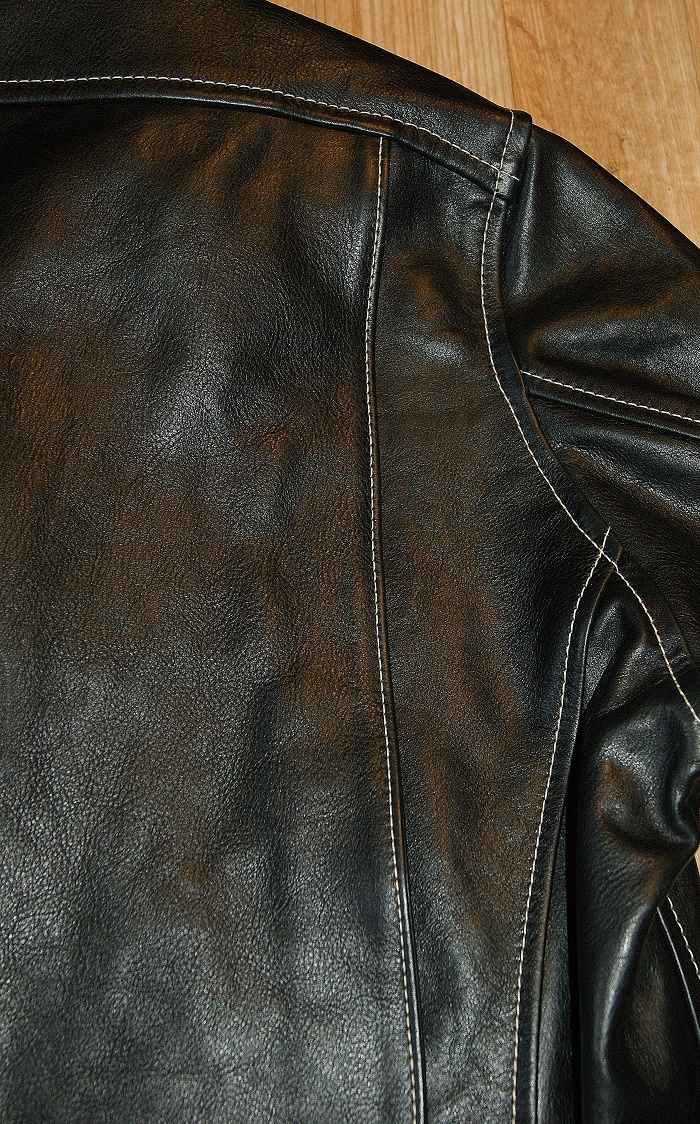 Aero Custom August Black Vicenza Horsehide gusset grain.jpg