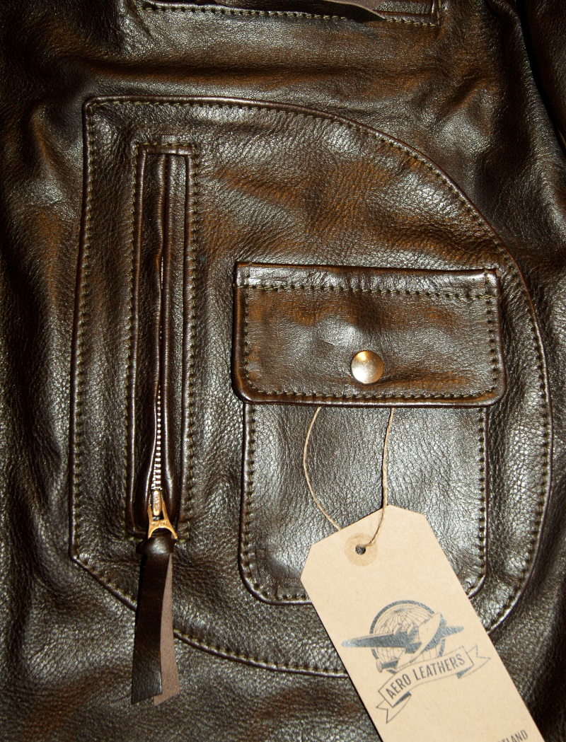 Aero D-Pocket Ridley Dark Seal Vicenza Horsehide 09 44 pocket detail.jpg