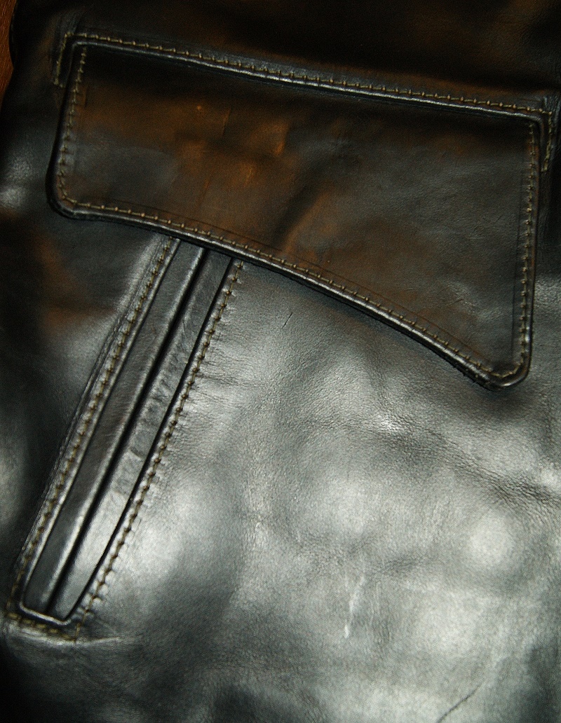 Aero Hercules Black CXL Steerhide handwarmer pocket.jpg