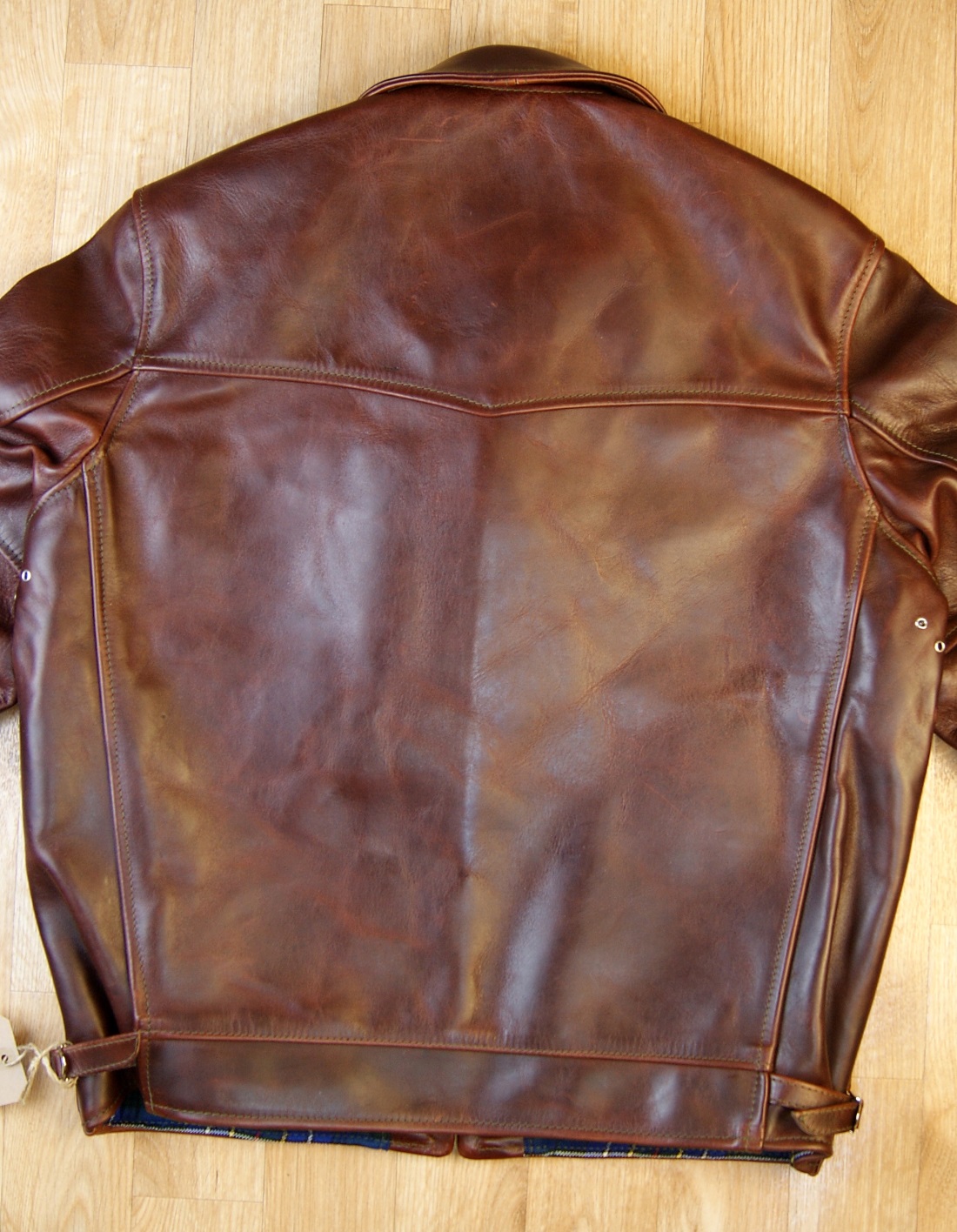 Aero Highwayman Brown CXL FQHH DV9 back.jpg