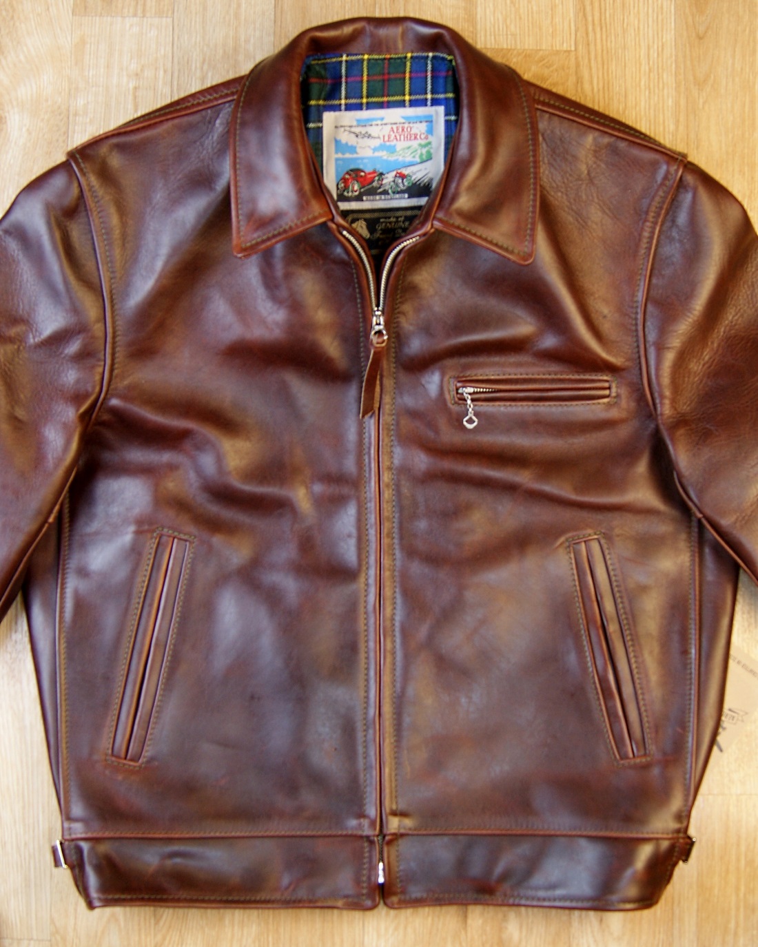 Aero Highwayman Brown CXL FQHH DV9 front.jpg