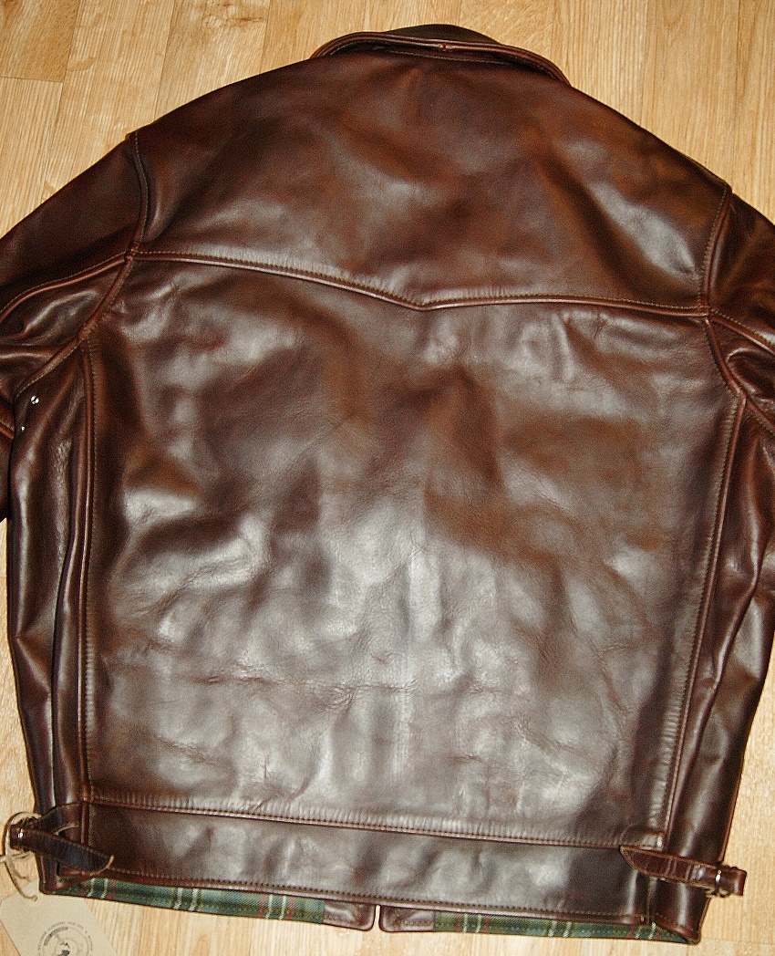 Aero Highwayman Brown CXL Steerhide 42 back smaller.jpg