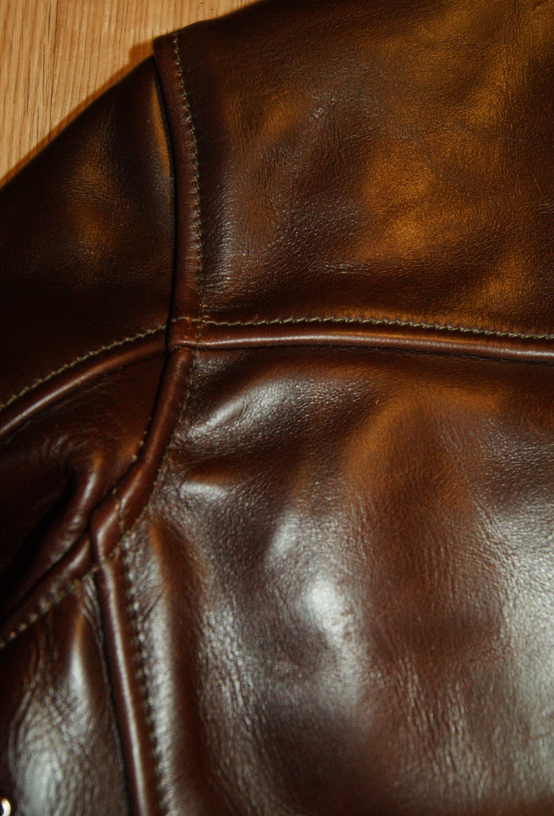 Aero Highwayman Brown CXL Steerhide Q3 shoulder grain.jpg