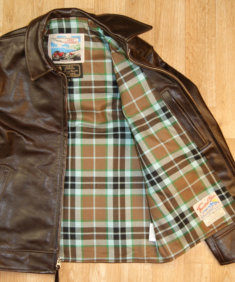 Aero Highwayman Dark Seal Vicenza Horsehide 88BG Thompson Hunting tartan lining.jpg