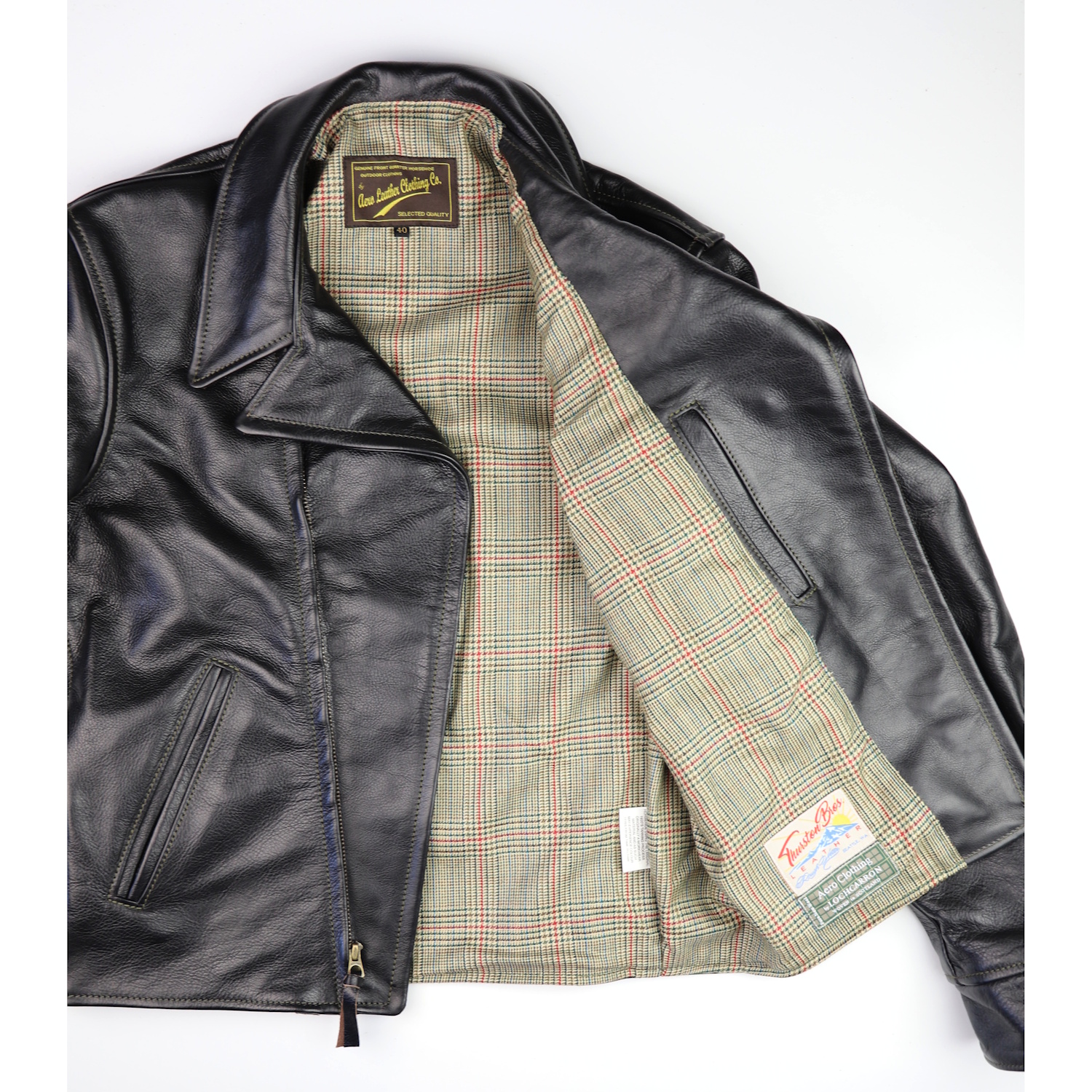 Aero Hooch Hauler Blackened Brown Vicenza 8DE Minto Check lining IG square.jpg