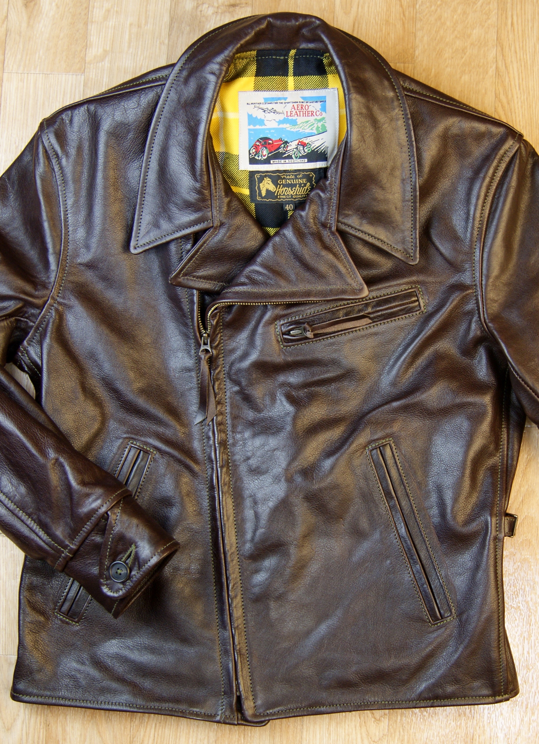 Aero Hooch Hauler Dark Seal Vicenza Horsehide LPO3 front.jpg