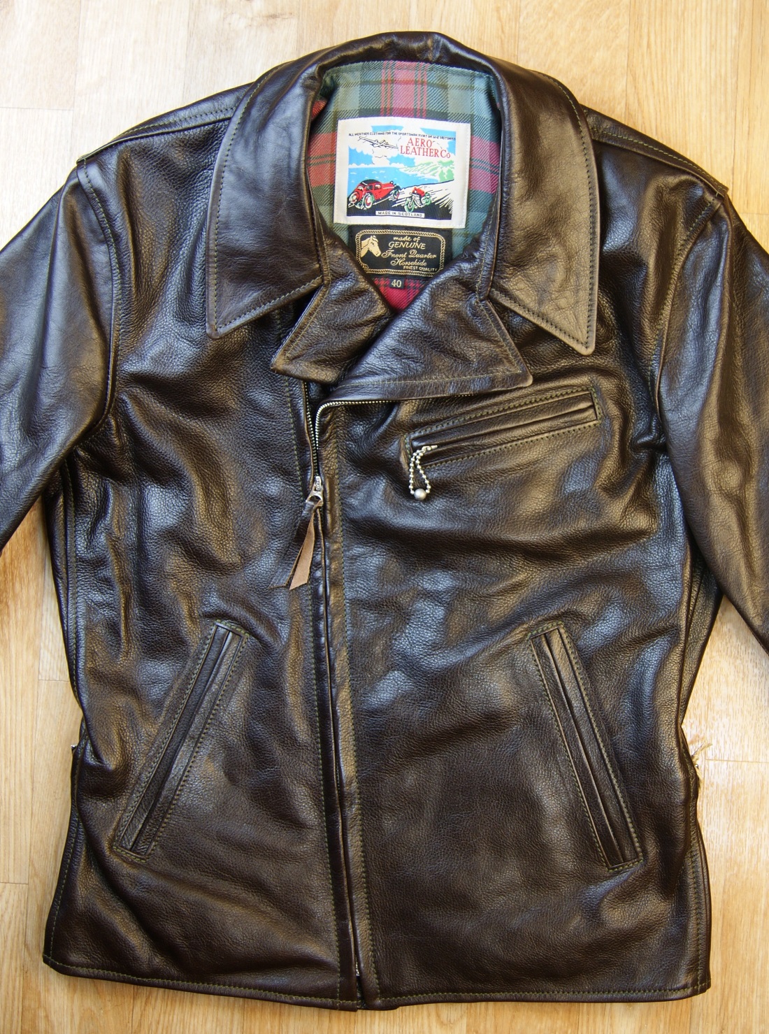 Aero Hooch Hauler Dark Seal Vicenza Horsehide SMX1 front.jpg