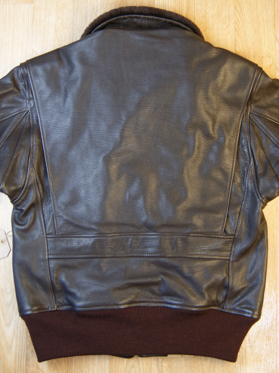 Aero M422a Seal Goatskin 6XK back.jpg