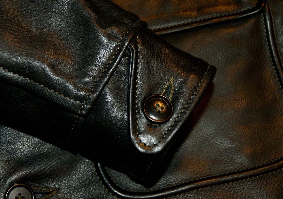 Aero Mulligan Black Vicenza Horsehide S99 cuff.jpg