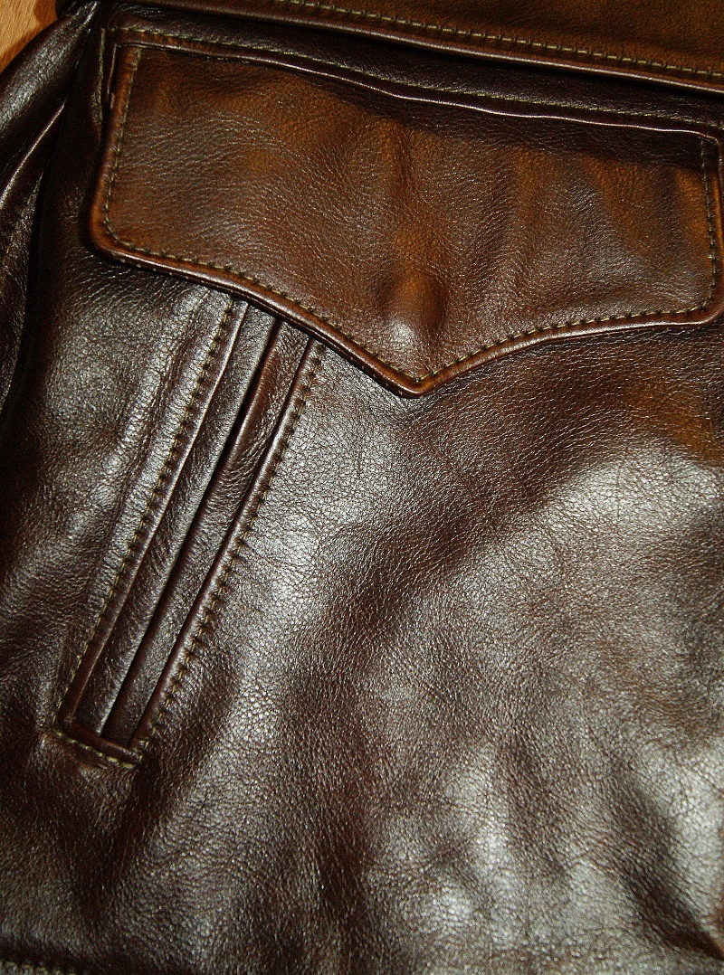 Aero Northeaster Seal Vicenza Horsehide pocket.jpg