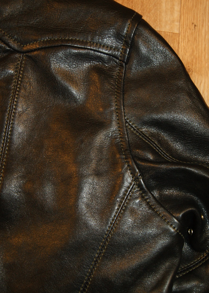 Aero Original Hercules Black Vicenza Horsehide shoulder stitching.jpg