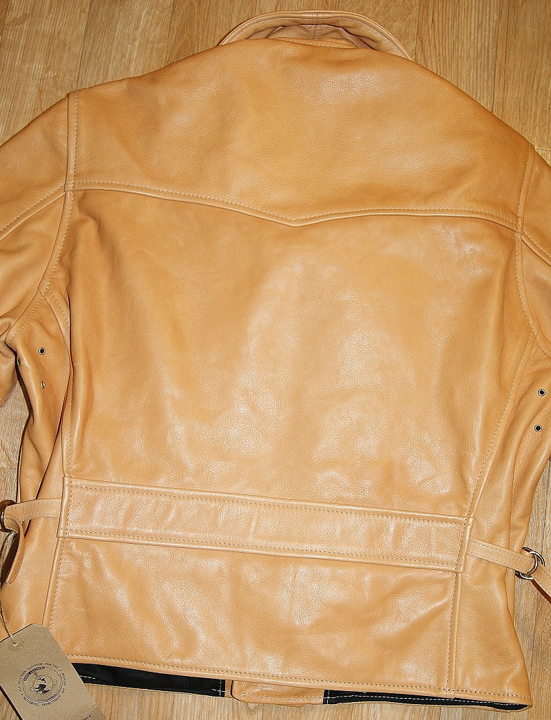 Aero Premier Bootlegger Natural Vicenza Horsehide back.jpg