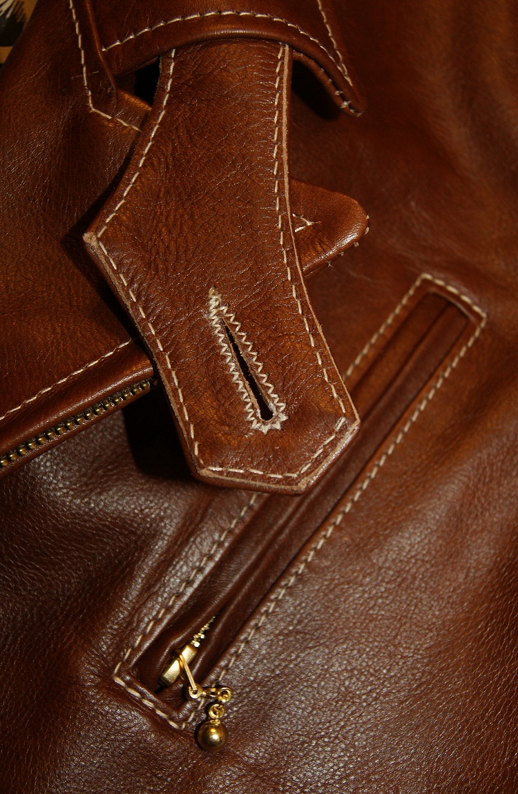 Aero Premier Bootlegger Russet Vicenza Horsehide throat latch.jpg