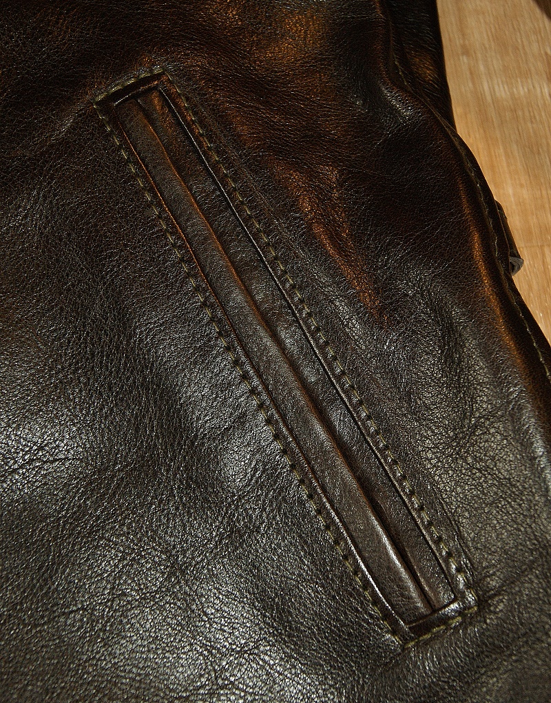 Aero Premier Half Belt Dark Seal Horsehide handwarmer.jpg