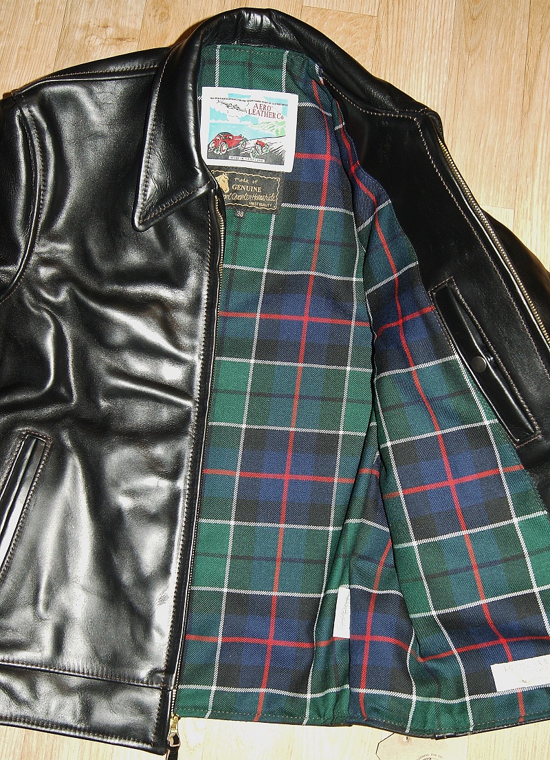 Aero Premier Highwayman Black CXL FQHH Leslie Green Modern tartan lining.jpg