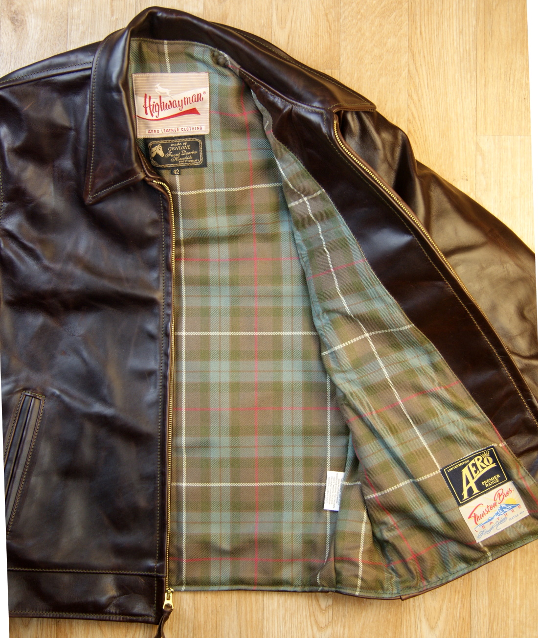 Aero Premier Highwayman Brown CXL FQHH TLR3 Fraser Hunting Weathered tartan lining.jpg