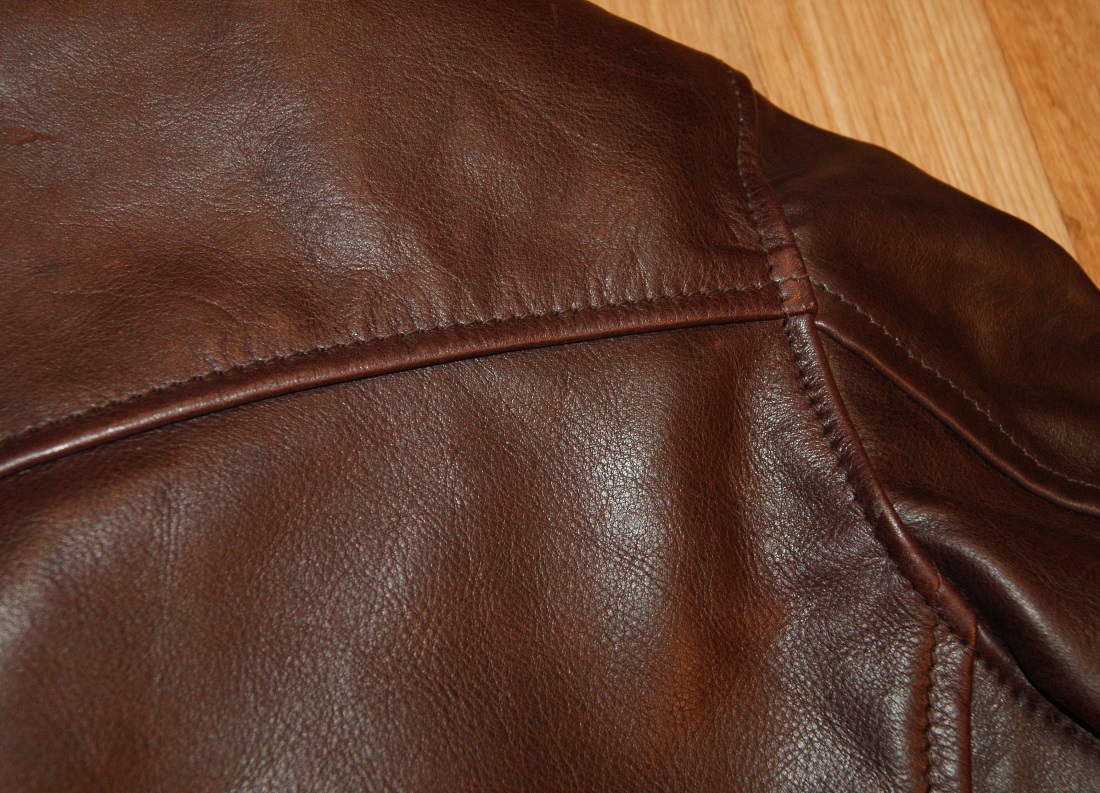 Aero Premier Highwayman Cordovan Vicenza Horsehide KP7 back yoke.jpg