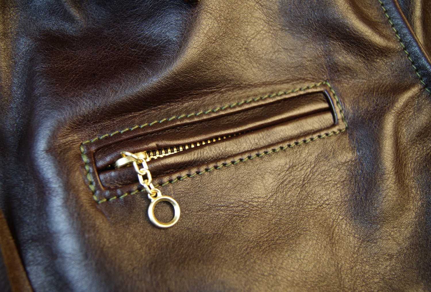 Aero Premier Highwayman Dark Seal Vicenza Horsehide FY7 chest pocket.jpg