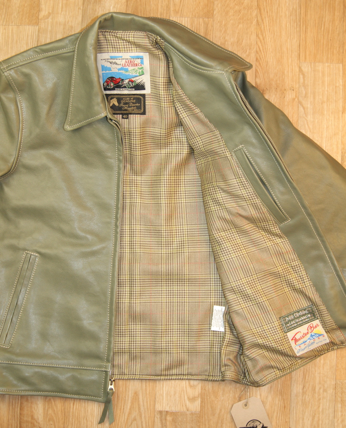 Aero Premier Highwayman Olive Vicenza Horsehide Crail Check Tweed lining.jpg