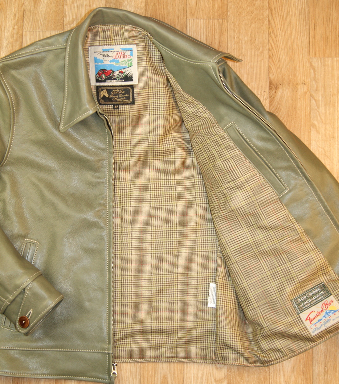 Aero Premier Highwayman Olive Vicenza Horsehide YVK Crail Check Tweed lining.jpg