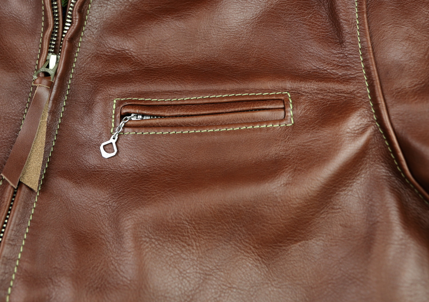 Aero Premier Highwayman Russet Vicenza Horsehide KJ6 chest pocket.jpg