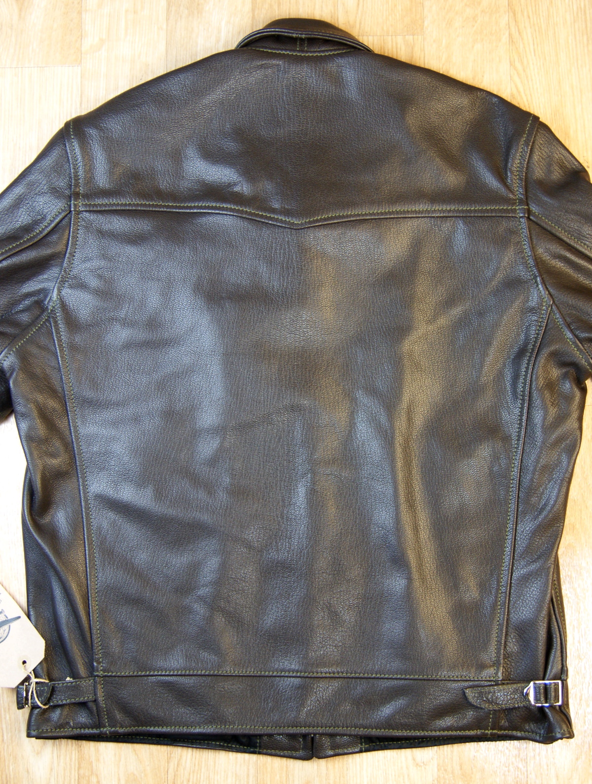 Aero Premier Highwayman Seal Goatskin 7VN back.jpg