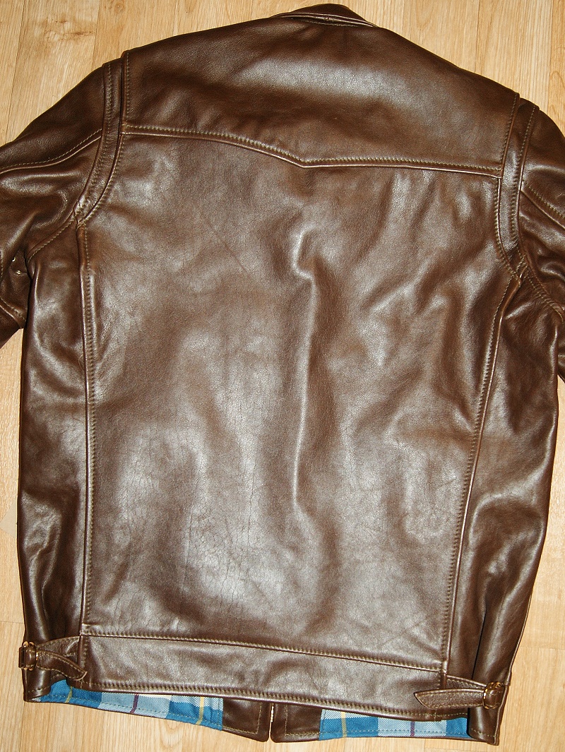 Aero Premier Highwayman Seal Vicenza Horsehide back.jpg