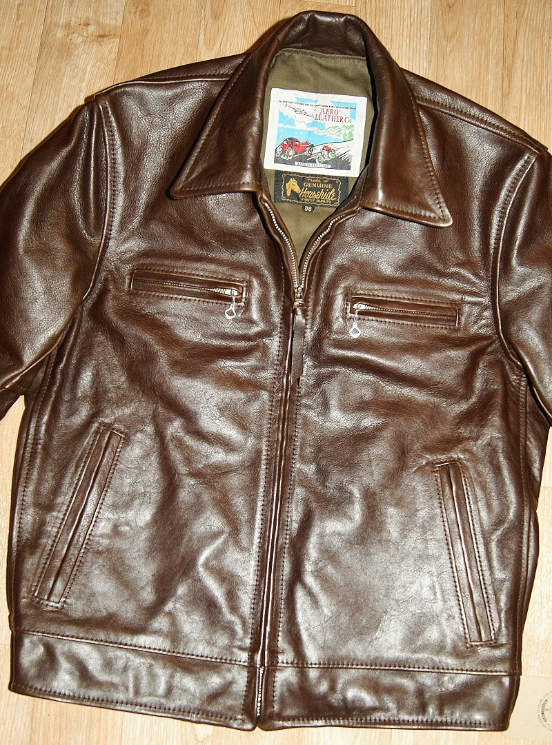 Aero Premier Highwayman Seal Vicenza Horsehide front smaller.jpg