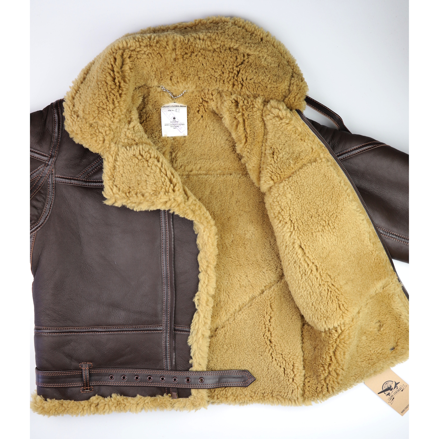 Aero RAF Late WW2 Seal BRown PJ3 open IG square.jpg