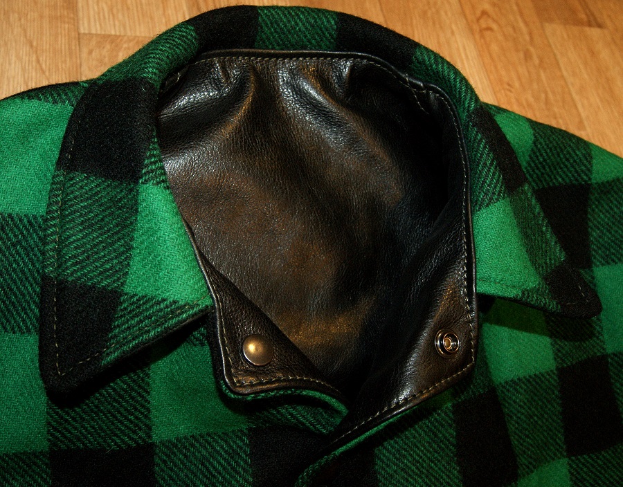 Aero Reversible Waterfront Green Black 46 wool collar.jpg