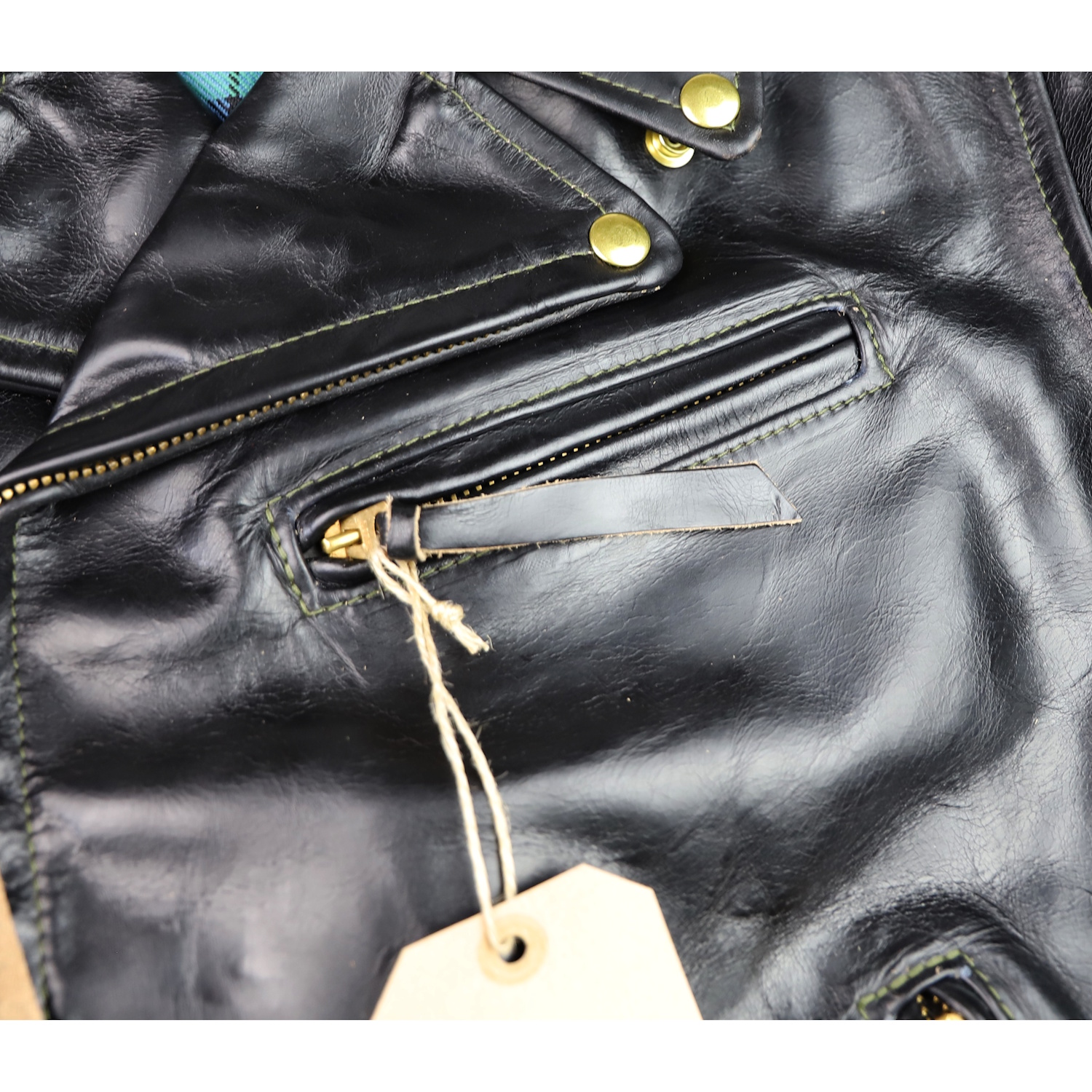 Aero Ridley Black CXL Steerhide BH77 chest pocket.jpg