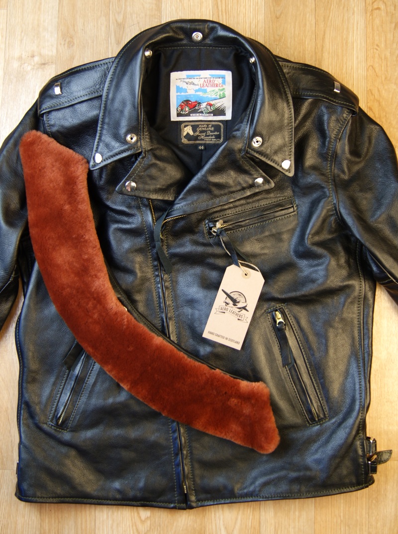 Aero Ridley Black Vicenza Rust fur collar front 2.jpg