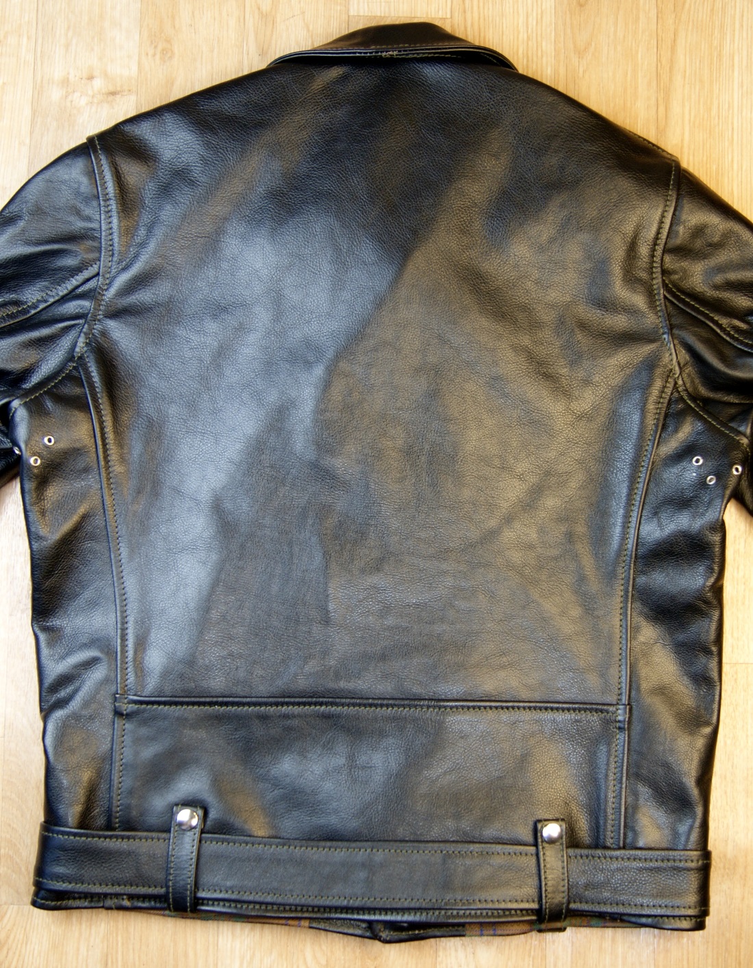 Aero Ridley Blackened Brown Vicenza Horsehide KN1 back.jpg