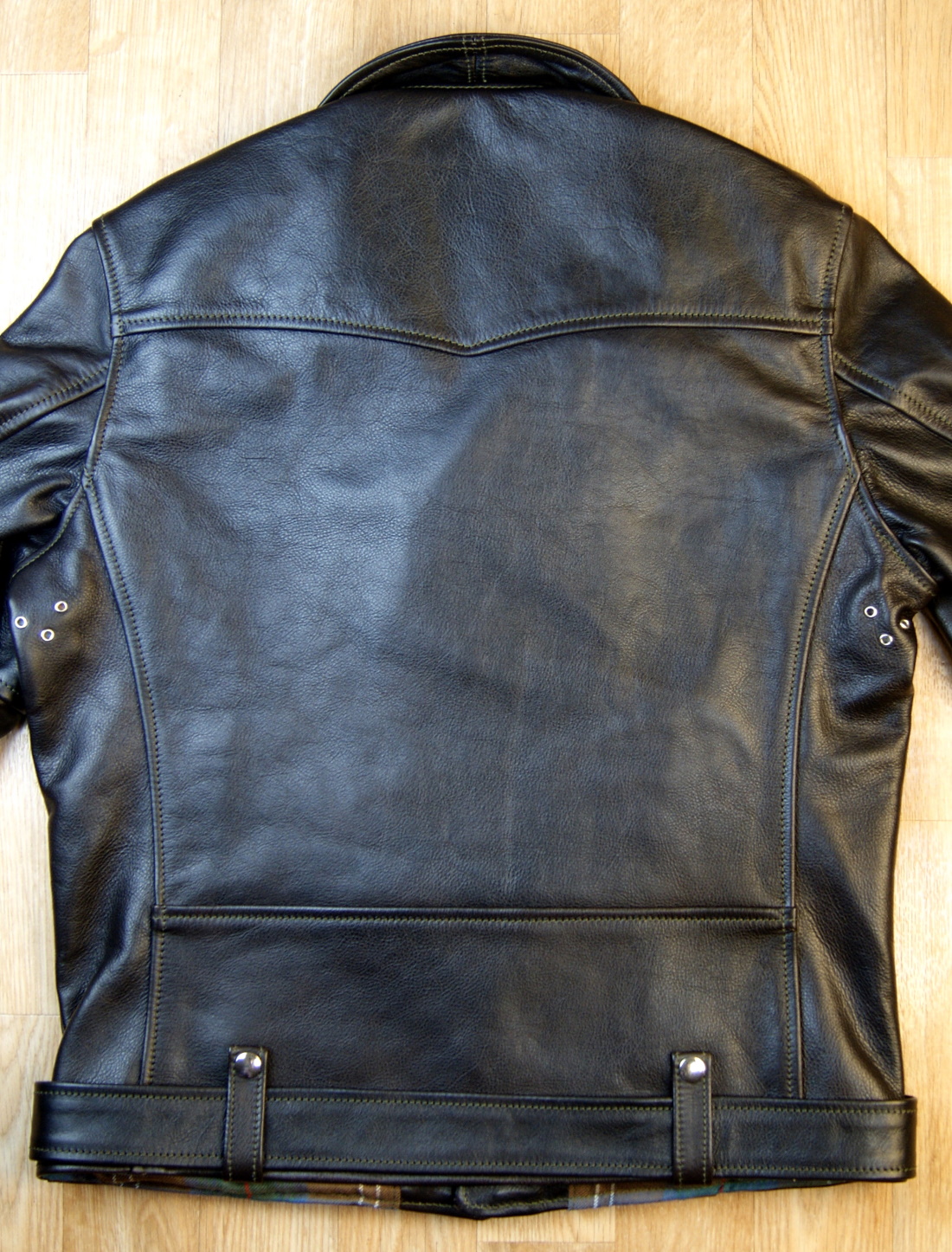 Aero Ridley Blackened Brown Vicenza Horsehide YC6 back.jpg