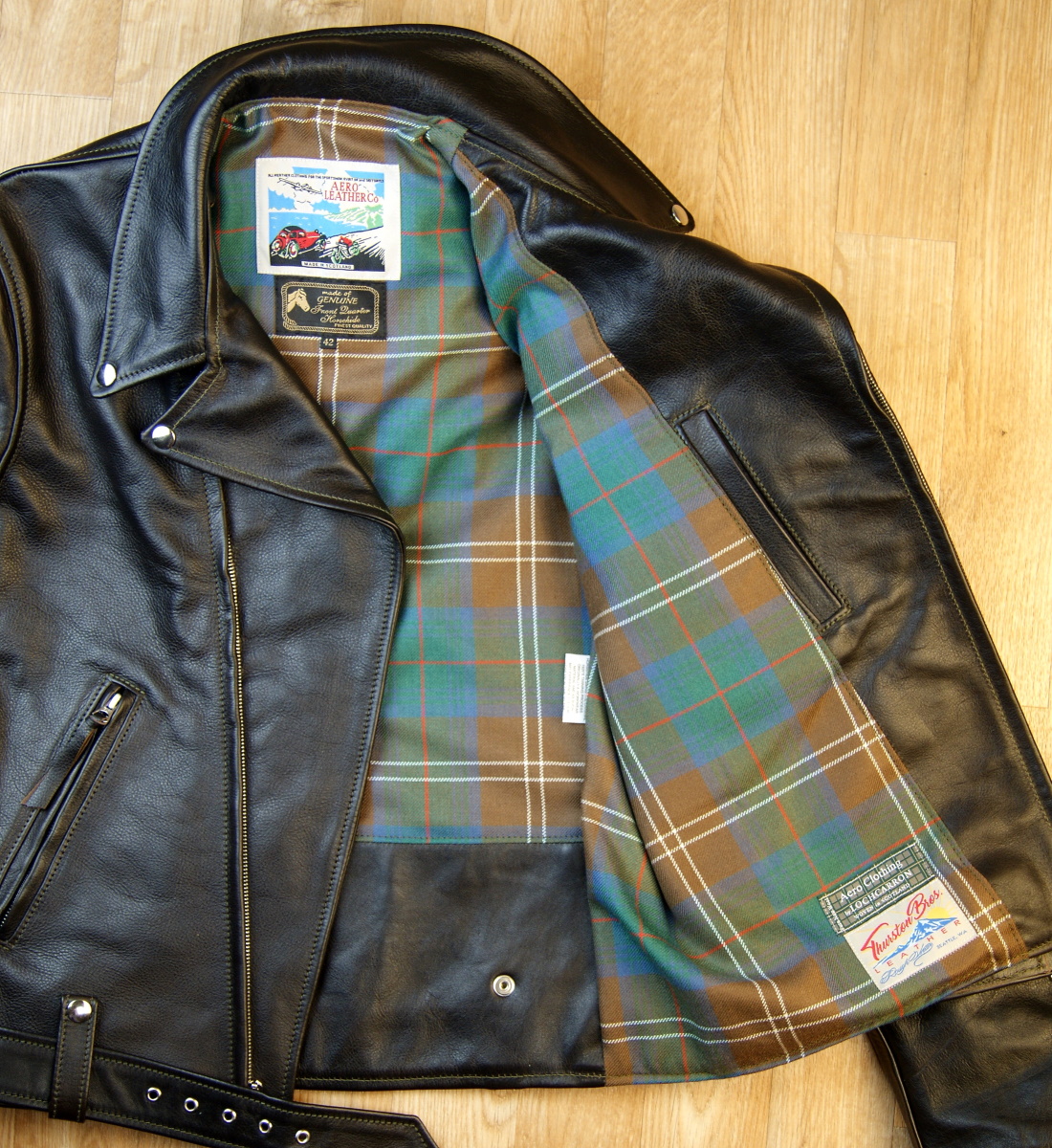 Aero Ridley Blackened Brown Vicenza Horsehide YC6 Chisholm Hunting Ancient tartan lining.jpg