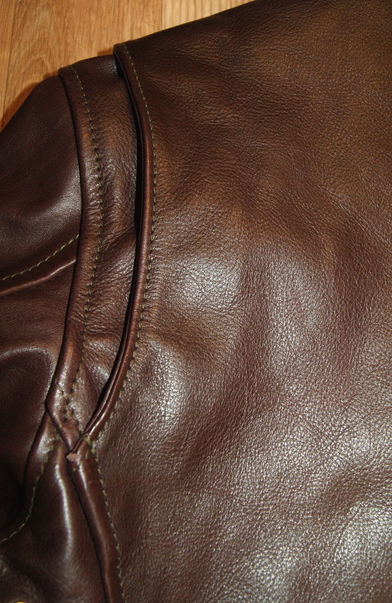 Aero Ridley Cordovan Vicenza Horsehide size 42 shoulder gusset.jpg