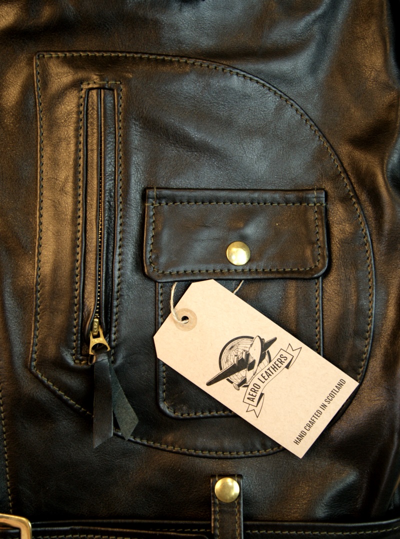 Aero Ridley D-Pocket Black Vicenza Horsehide UF8 detail pocket.jpg