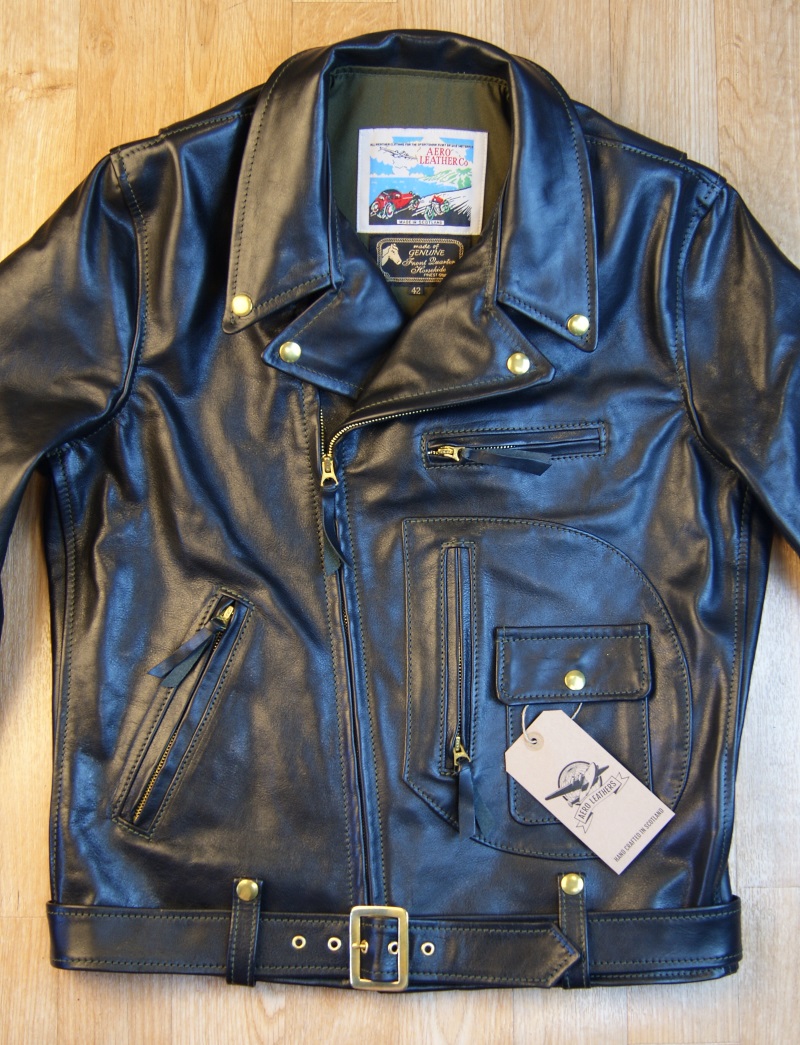 Aero Ridley D-Pocket Black Vicenza Horsehide UF8 front.jpg