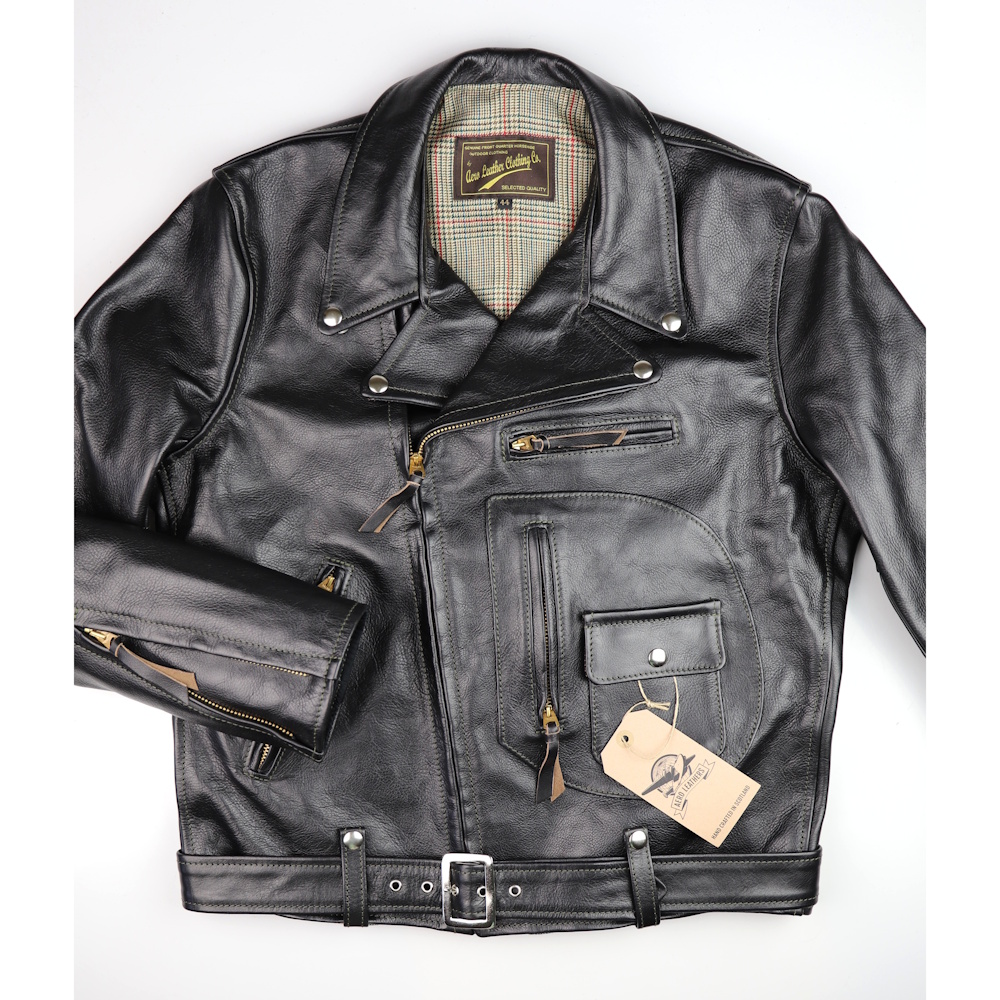 Aero Ridley D-Pocket Blackened Brown Vicenza Horsehide ED7 front IG square.jpg