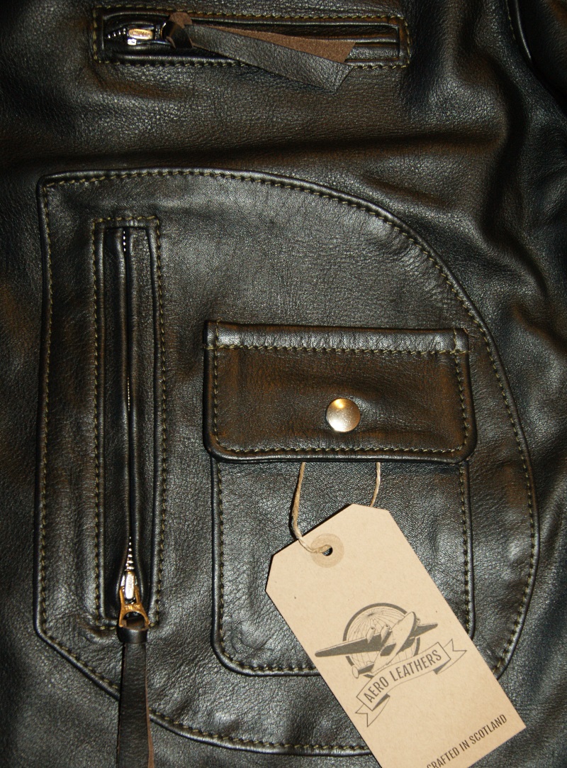 Aero Ridley D-Pocket Blackened Brown Vicenza Horsehide MB2 detail.jpg