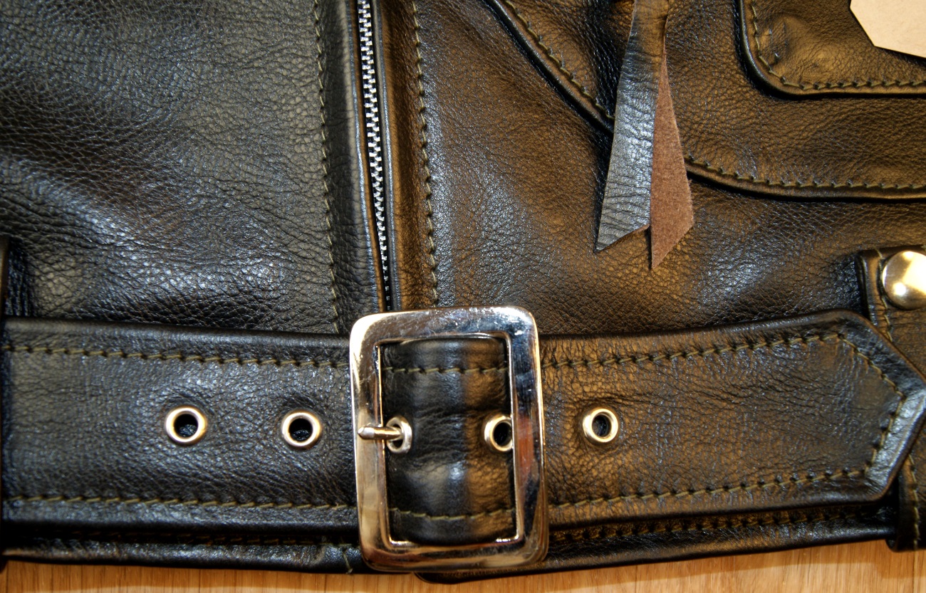 Aero Ridley D-Pocket Blackened Brown Vicenza Horsehide MJ5 belt buckle.jpg