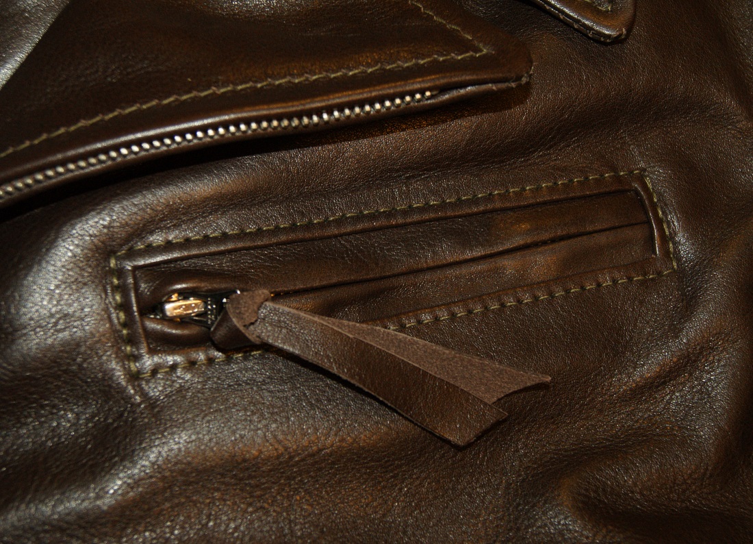 Aero Ridley Dark Seal Vicenza Horsehide 6M9 chest pocket.jpg