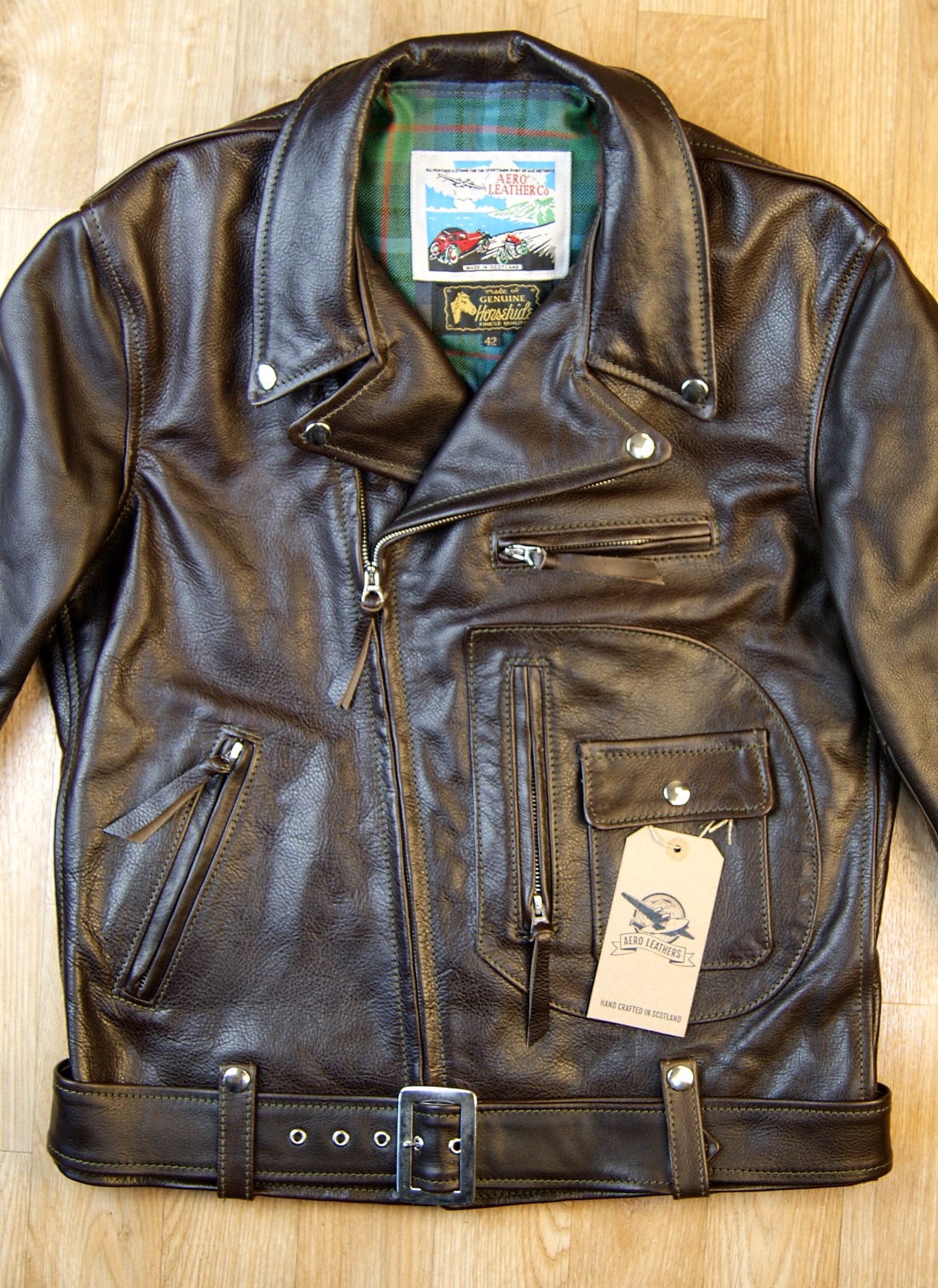 Aero Ridley Dark Seal Vicenza Horsehide KSK2 front.jpg