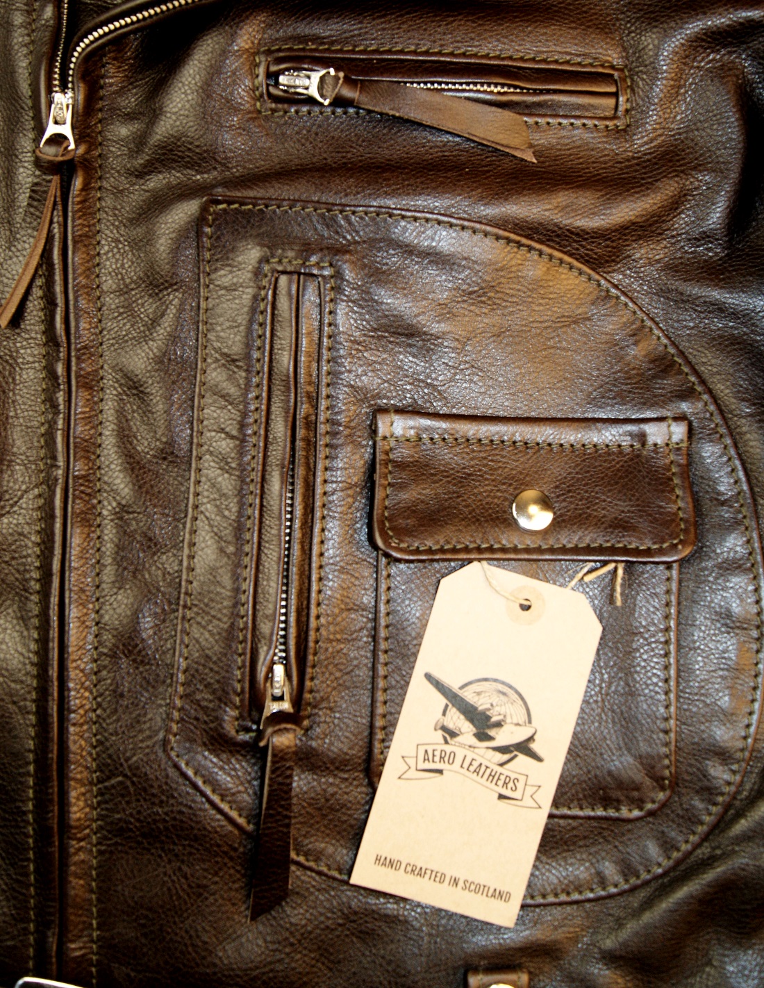 Aero Ridley Dark Seal Vicenza Horsehide KSK2 pocket detail.jpg